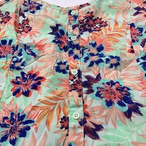 Forever 21 Flowing Floral  Tank Top US Size Large